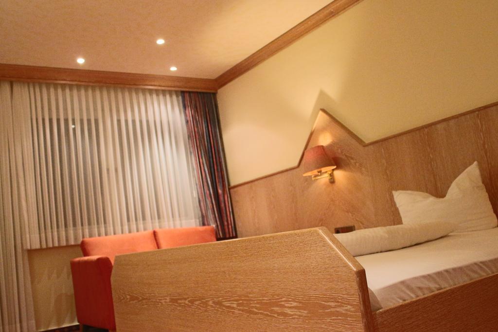 Central-Hotel Винтерберг Экстерьер фото